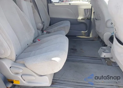 2011 Toyota Sienna Le V6 from USA, damaged, VIN 5TDKK3DC6BS175975